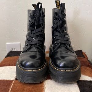 Dr. Martens patent leather jaden platforms sz 9